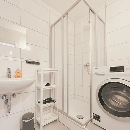 شقة Home4now Dor02 Monteursunterkunft In I 3 Schlafzimmer Fuer 6 Personen I Kueche I Smarttv I Wifi *