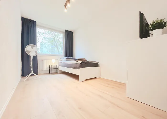 Apartmán Home4now Dor02 Monteursunterkunft In I 3 Schlafzimmer Fuer 6 Personen I Kueche I Smarttv I Wifi *