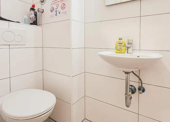 Home4now Dor02 Monteursunterkunft In I 3 Schlafzimmer Fuer 6 Personen I Kueche I Smarttv I Wifi