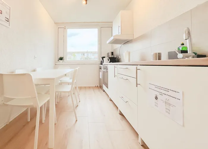Apartmán Home4now Dor02 Monteursunterkunft In I 3 Schlafzimmer Fuer 6 Personen I Kueche I Smarttv I Wifi *